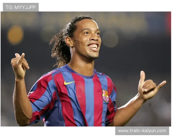 足球百大球星卡高清合集 一览世界足坛传奇巨星的精彩瞬间